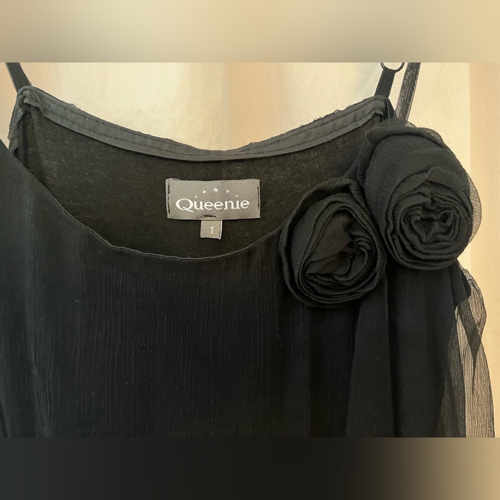 Queenie Paris Silk Mini
